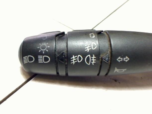 Foto: BLINKERSCHALTER eines Renault Laguna Grandtour 2.2 D