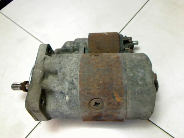 Foto: ANLASSER / STARTER BOSCH eines VW Polo