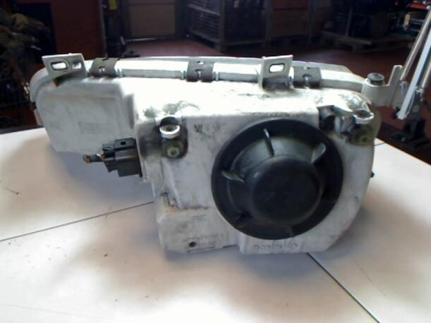 Foto: SCHEINWERFER RECHTS eines Ford Galaxy