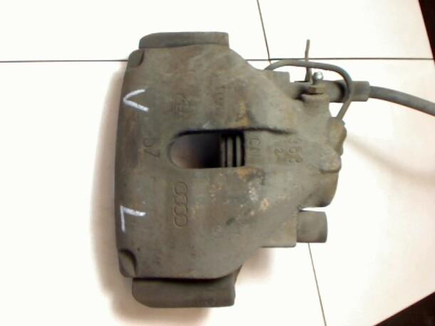 Foto: BREMSSATTEL VORN LINKS eines Audi A4 Avant 2.6