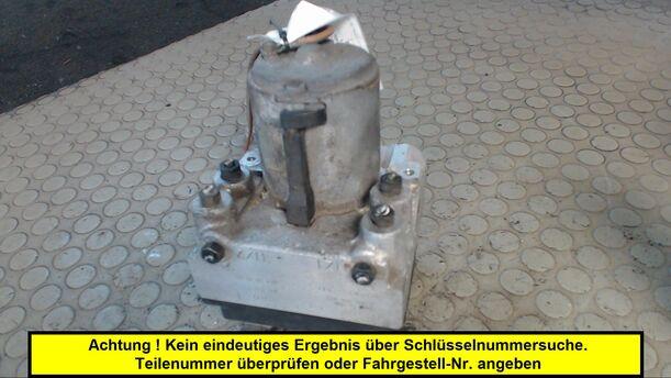 Foto: HAUPTBREMSAGGREGAT ABS eines Audi A4 Avant 2.6