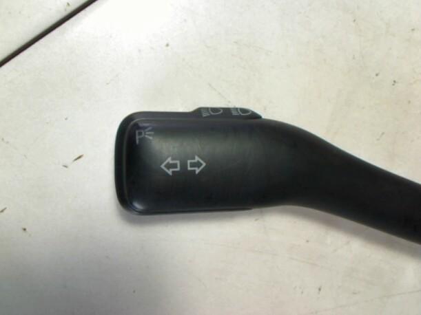 Foto: KOMBISCHALTER L eines Seat Leon 1.9 TDI