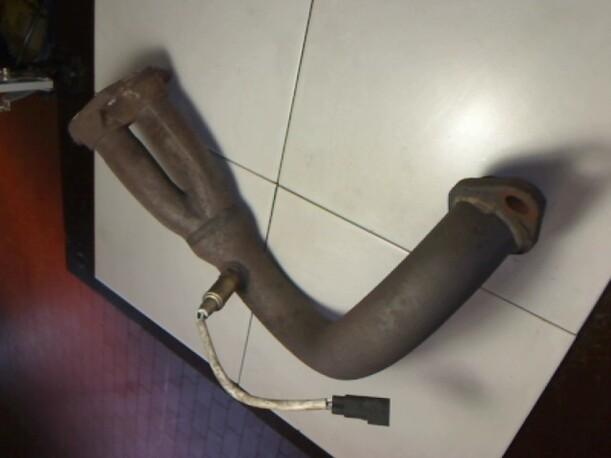 Foto: AUSPUFFROHR VORN eines Ford Fiesta