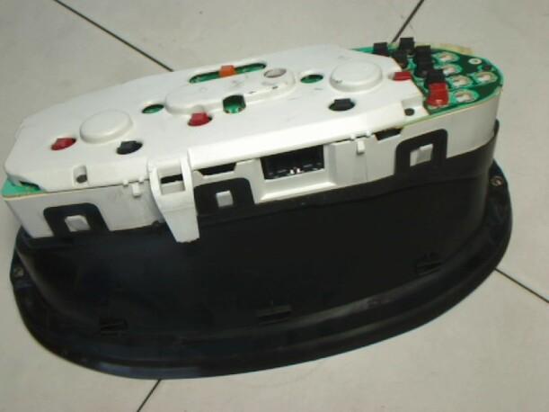 Foto: TACHOEINHEIT eines Lancia Y 1.2