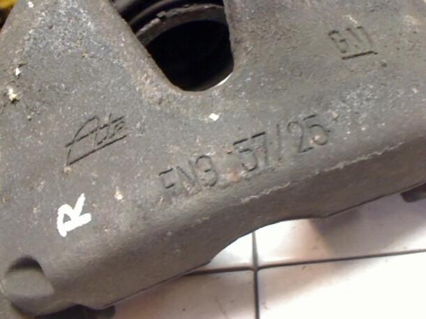 Foto: BREMSSATTEL VORN RECHTS eines Opel Astra 1.8