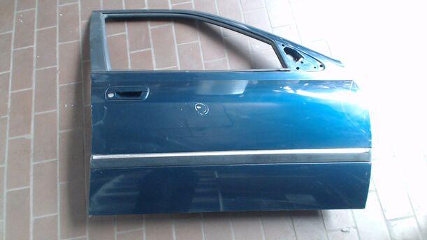 Foto: TÜR VORN RECHTS eines Peugeot 406 Break