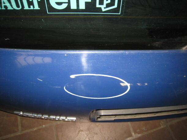 Foto: HECKKLAPPE / HECKDECKEL eines Renault Clio 1.2