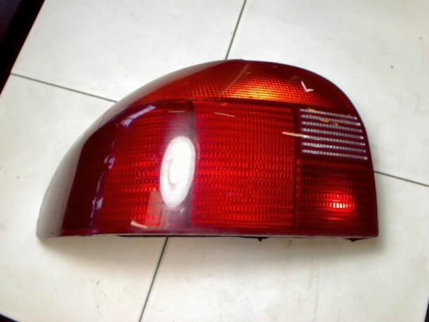 Foto: HECKLEUCHTE LINKS eines Ford Mondeo