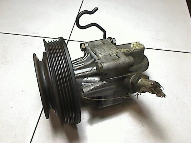 Foto: LENKGETRIEBEPUMPE eines Audi A4 1.6