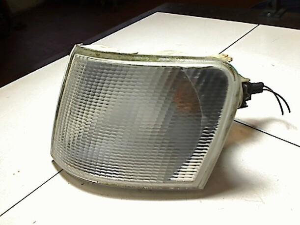 Foto: BLINKER / BLINKLEUCHTE LINKS eines Ford Orion