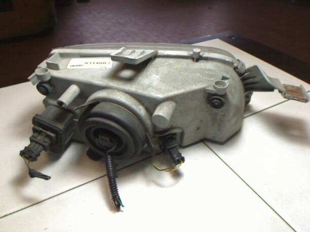 Foto: SCHEINWERFER LINKS eines Fiat Punto 55