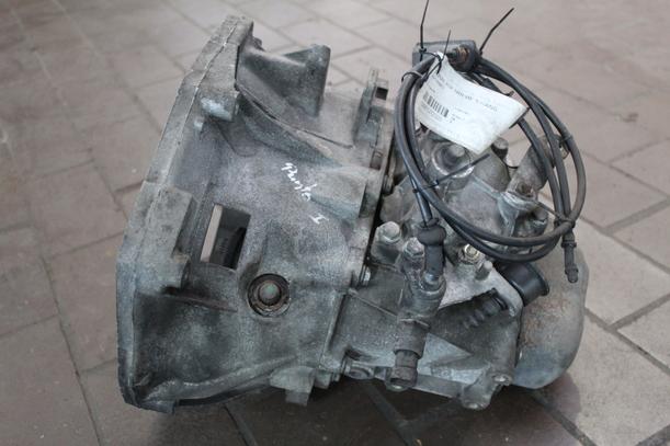 Foto: SCHALTGETRIEBE 5-GANG eines Fiat Punto 55