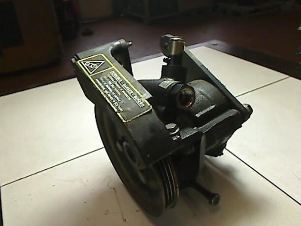 Foto: LENKGETRIEBEPUMPE eines Fiat Punto 60