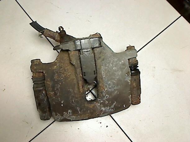 Foto: BREMSSATTEL VORN LINKS eines Mercedes-Benz 200 D