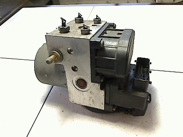 Foto: HAUPTBREMSAGGREGAT ABS eines Fiat Punto 1.2