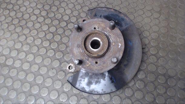 Foto: ACHSSCHENKEL VORNE LINKS eines Suzuki Swift 1.0