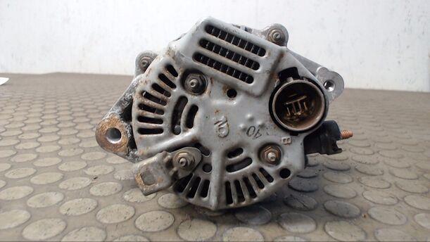 Foto: LICHTMASCHINE eines Honda Civic 1.3