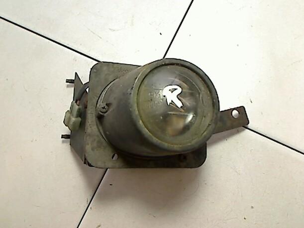 Foto: NEBELSCHEINWERFER RECHTS eines Mitsubishi Lancer 1600 Combispace