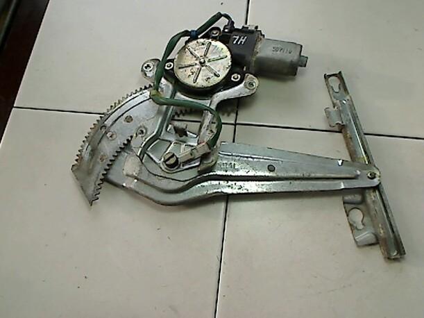 Foto: FENSTERHEBER HINTEN LINKS eines Honda Civic 1.5i Combispace