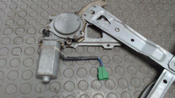 Foto: FENSTERHEBER ELEKTR. HINTEN RECHTS eines Subaru Legacy Station 4WD Combispace