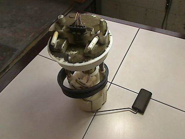 Foto: KRAFTSTOFFPUMPE eines Fiat Punto 55 Combispace