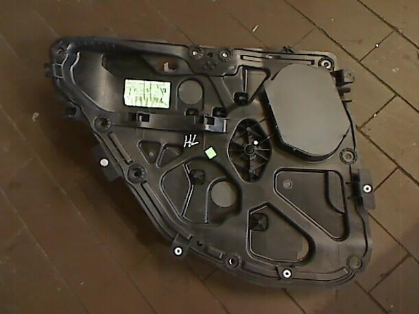 Foto: FENSTERHEBER MECHANISCH HINTEN LINKS (4/5-TÜRER) eines Ford Fiesta 1.3 Combispace