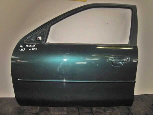 Foto: TÜR VORNE LINKS eines Ford Mondeo Turnier TD Combispace