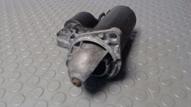 Foto: ANLASSER / STARTER BOSCH eines Saab 9000 2.3i Combispace