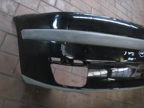 Foto: STOßFÄNGER / STOßSTANGE VORNE eines Fiat Punto 60 Combispace