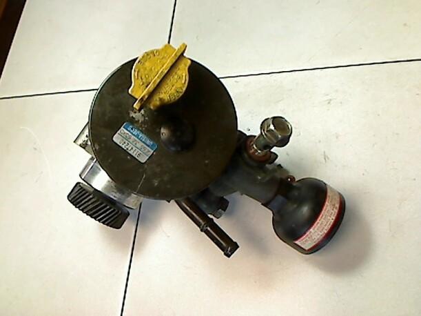 Foto: LENKGETRIEBEPUMPE eines Mazda 626 2.0 TD Combispace