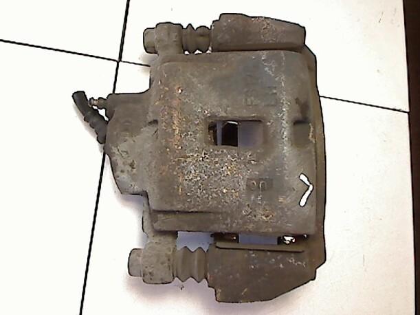 Foto: BREMSSATTEL VORN LINKS eines Kia Clarus Kombi Combispace
