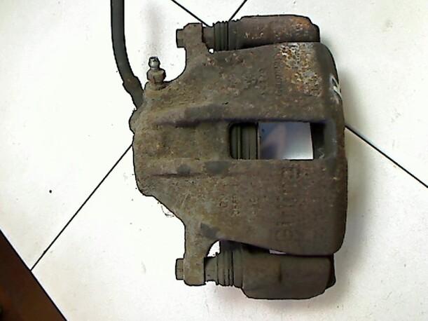 Foto: BREMSSATTEL VORN RECHTS eines Audi 80 1.8 Combispace