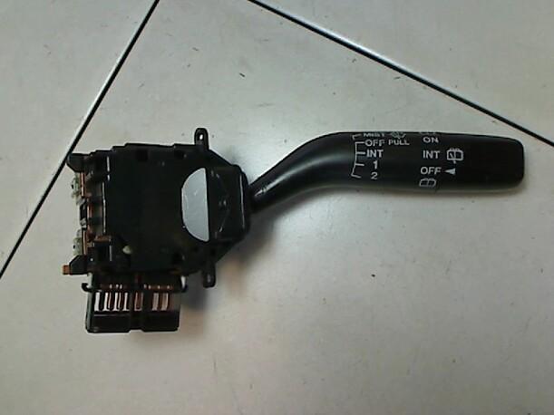 Foto: SCHEIBENWISCHERSCHALTER eines Mazda Premacy 1.9 Combispace