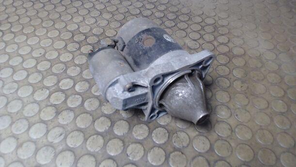 Foto: ANLASSER / STARTER eines Mazda 323 1.4i 16V