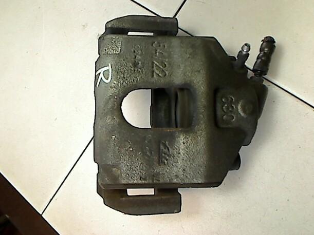Foto: BREMSSATTEL VORN RECHTS eines Ford Streetka 1.6 8V