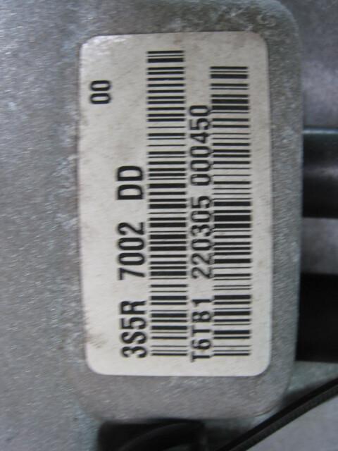 Foto: SCHALTGETRIEBE 5-GANG eines Ford Streetka 1.6 8V