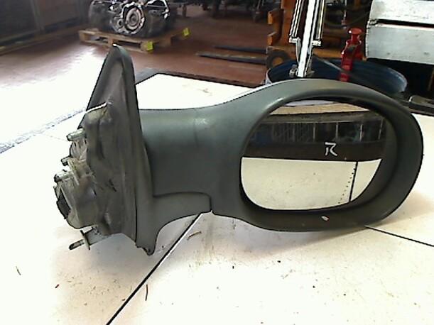 Foto: AUSSENSPIEGEL ELEKTRISCH VERSTELLB.  RECHTS eines Renault Laguna 1.8 16V