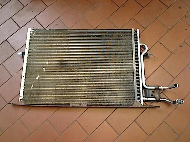 Foto: KONDENSATOR KLIMAANLAGE eines Ford Mondeo