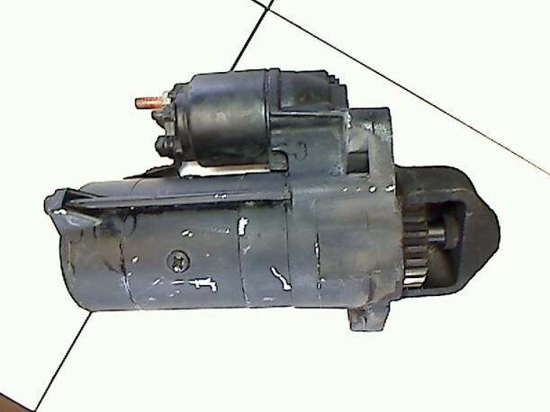 Foto: ANLASSER / STARTER eines Mazda 121