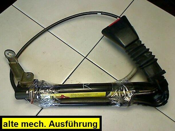 Foto: GURTSTRAFFER VORN RECHTS eines Opel Corsa