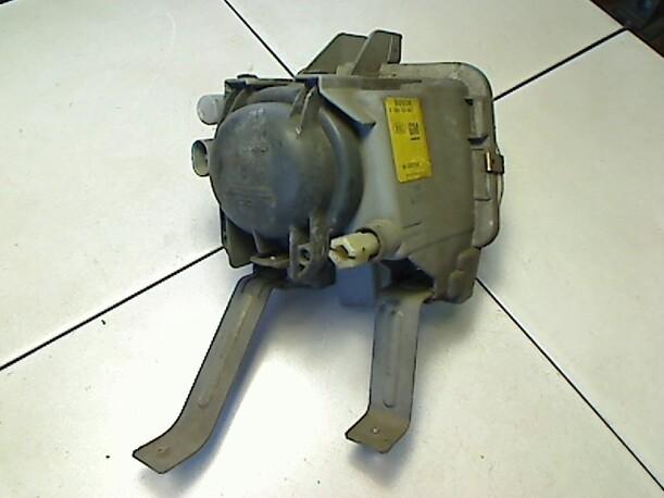 Foto: NEBELSCHEINWERFER LINKS eines Opel Astra