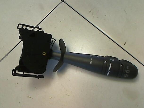 Foto: SCHEIBENWISCHERSCHALTER R eines Renault Laguna Grandtour 2.2 dCi