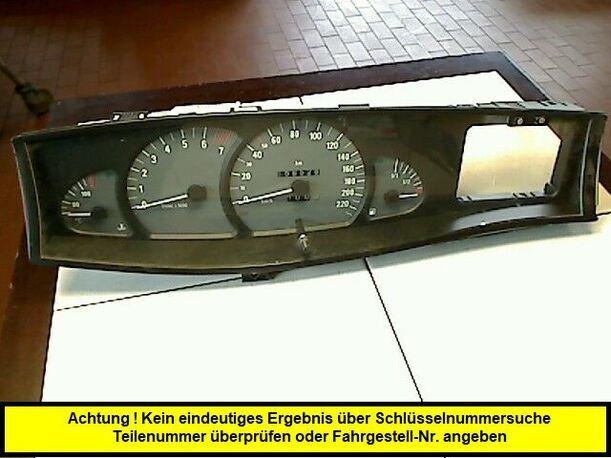 Foto: TACHOEINHEIT / TACHOMETER eines Opel Omega Caravan 2.2 16 V