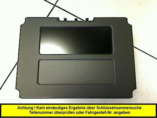 Foto: DISPLAY/BILDSCHIRM eines Opel Omega Caravan 2.2 16 V
