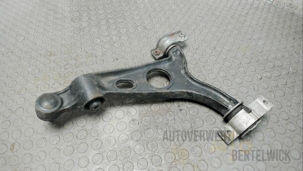 Foto: QUERLENKER VORNE LINKS eines Alfa Romeo 156 1.9 JTD S