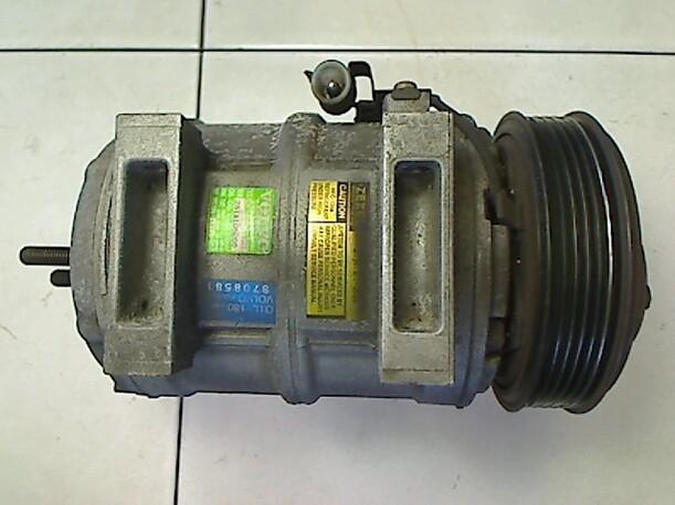 Foto: KOMPRESSOR KLIMAANLAGE eines Volvo V40 1.8