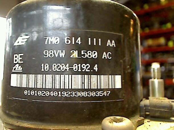 Foto: HAUPTBREMSAGGREGAT ABS eines Ford Galaxy 16V S
