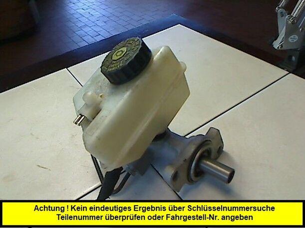 Foto: HAUPTBREMSZYLINDER eines Mercedes-Benz E 240 T S