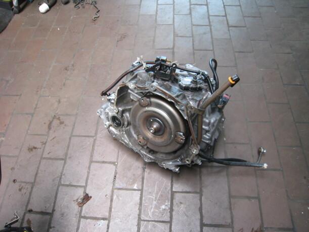 Foto: AUTOMATIK-GETRIEBE eines Opel Astra 1.6 S