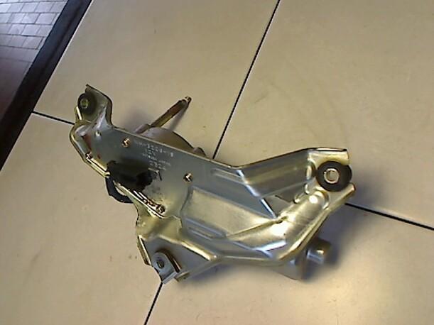 Foto: SCHEIBENWISCHERMOTOR HINTEN eines Mitsubishi Colt 1300 S